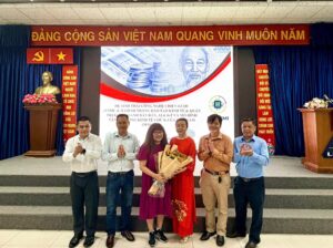 6 nguoi