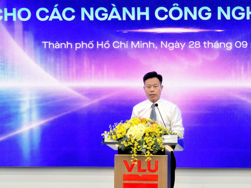 nhân lực bán dẫn, đào tạo nhân lực bán dẫn, HASEMI, nhà trường doanh nghiệp, đặt hàng đào tạo, nhân lực công nghệ, AI, đào tạo bán dẫn