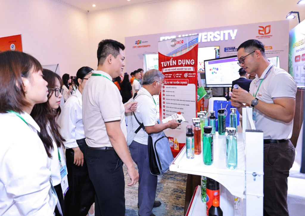 Tech4Life 2026, HASEMI, AI, Trí tuệ nhân tạo, DeepTech, Dữ liệu số, Hệ sinh thái công nghệ, Công nghệ lõi, Đổi mới sáng tạo, Fintech, Financial Hub, IoT, Bán dẫn, Chuyển đổi số, Thành phố Hồ Chí Minh