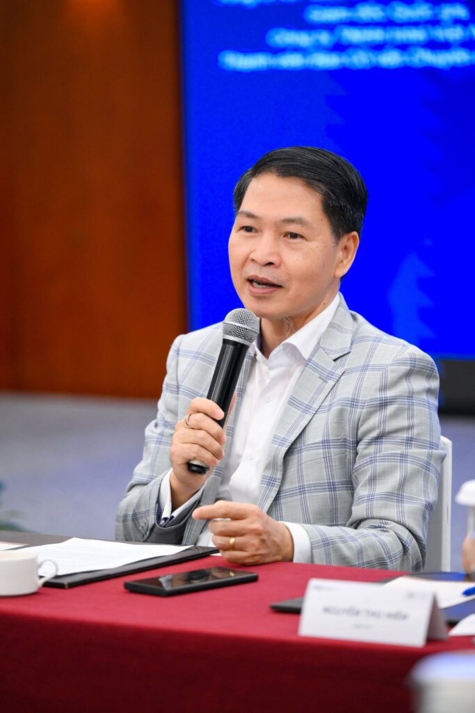 Doanh nhân Mai Việt Hà, Ngày Doanh nhân Việt Nam 13/10, nghề doanh nhân, văn hóa doanh nghiệp, chữ Tín, quản trị doanh nghiệp, phát triển bền vững, doanh nghiệp Việt Nam, kinh tế Việt Nam.